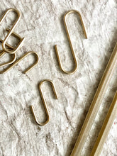 Cast bronze 'S' hook, two sizes.