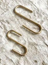 Cast bronze 'S' hook, two sizes.