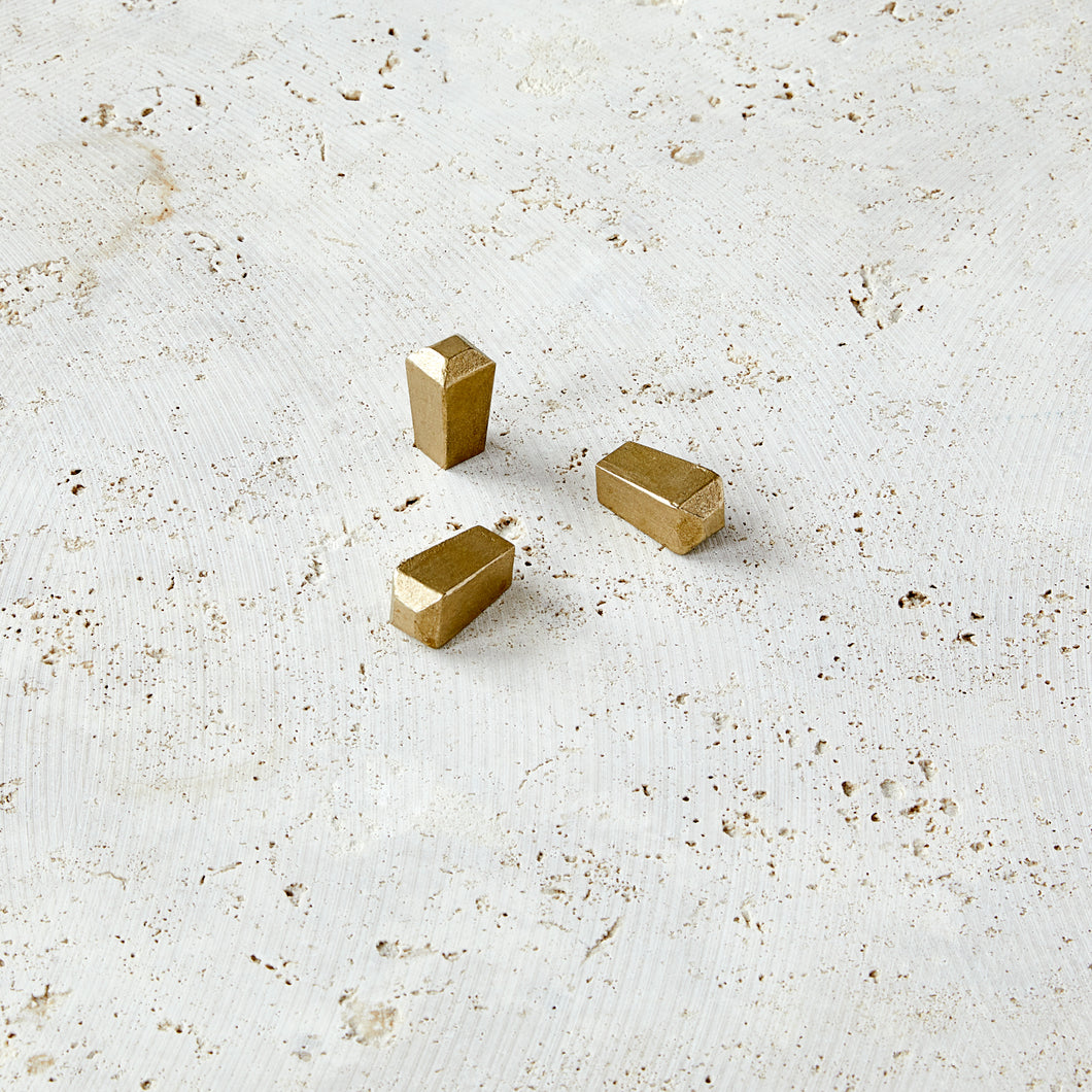 PYRA series knob, various finishes.