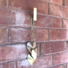 Hanger bolt