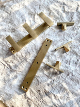 Wall plate, large.
