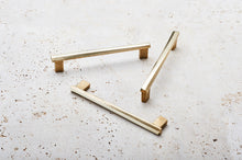 SKEW series 7" handle